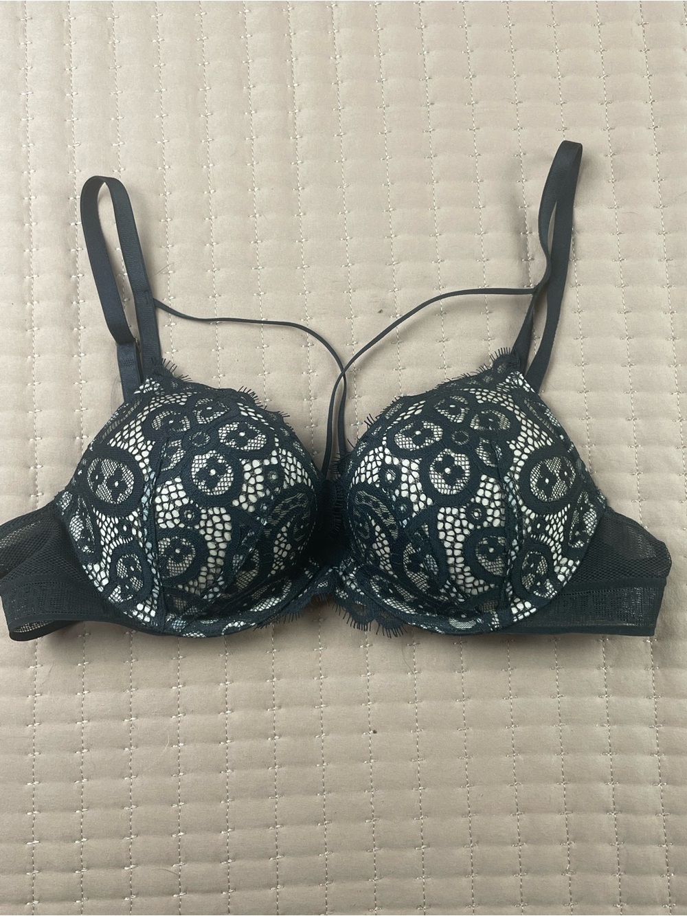 Victoria's Secret Bombsell Black Lace Push-Up Bra with Strappy Detail 36AA